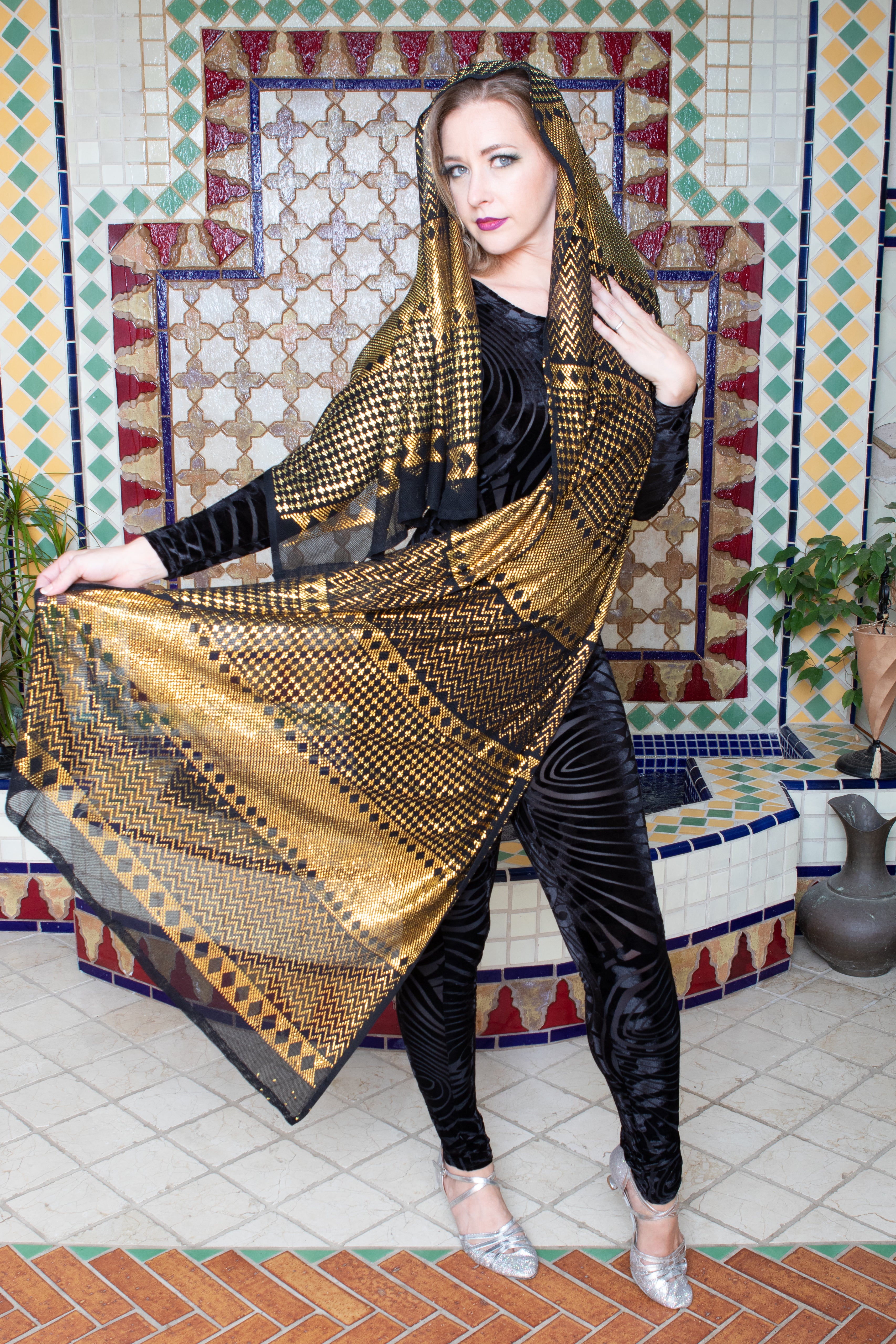 Modern Black and Gold Assuit Shawl With Mixed Diamonds Design - turquoiseintl Modern Black and Gold Assuit Shawl With Mixed Diamonds Design - turquoiseintl